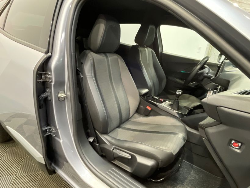 PEUGEOT 2008 2023 - Photo n°32