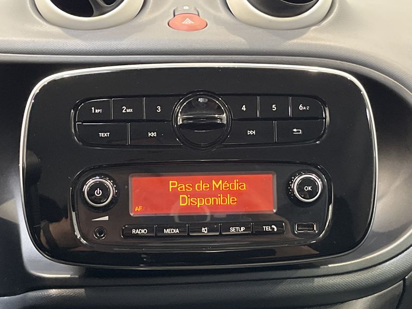 SMART FORTWO COUPE 2015 - Photo n°12