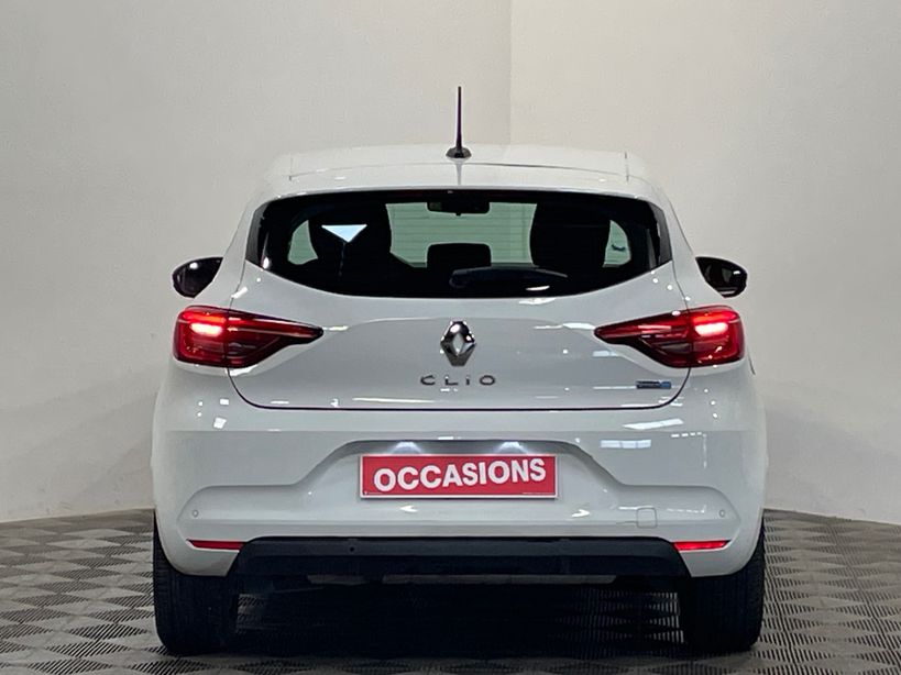 RENAULT CLIO V 2021 - Photo n°6