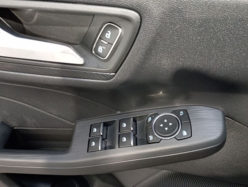 FORD KUGA 2022 - Photo n°22