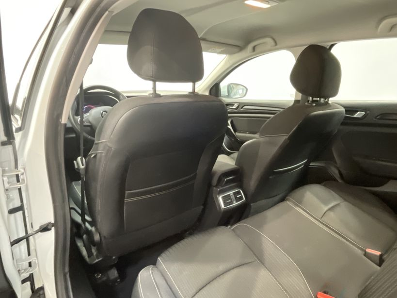 RENAULT MEGANE IV BERLINE BUSINESS 2019 - Photo n°38