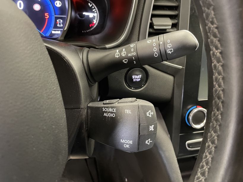 RENAULT MEGANE IV ESTATE 2020 - Photo n°21