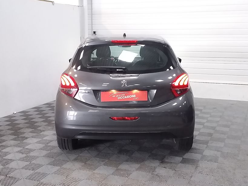 PEUGEOT 208 2018 - Photo n°4