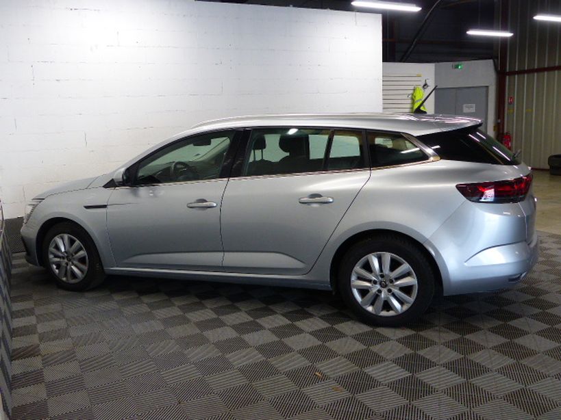 RENAULT MEGANE IV ESTATE 2020 - Photo n°35