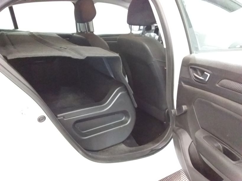 RENAULT MEGANE IV SOCIETE 2020 - Photo n°9