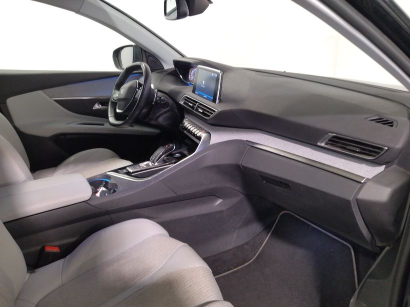 PEUGEOT 5008 2019 - Photo n°8