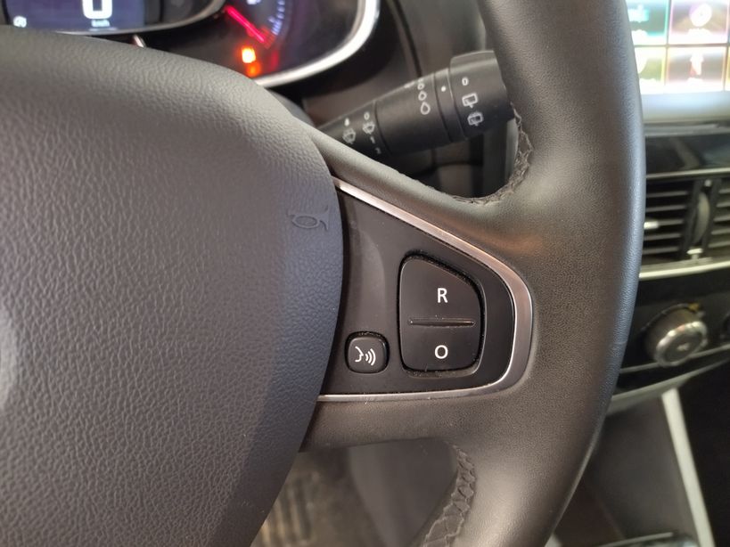 RENAULT CLIO IV BUSINESS 2019 - Photo n°29