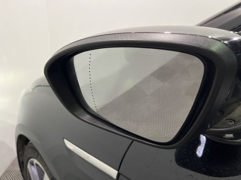 RENAULT MEGANE IV ESTATE 2017 - Photo n°43