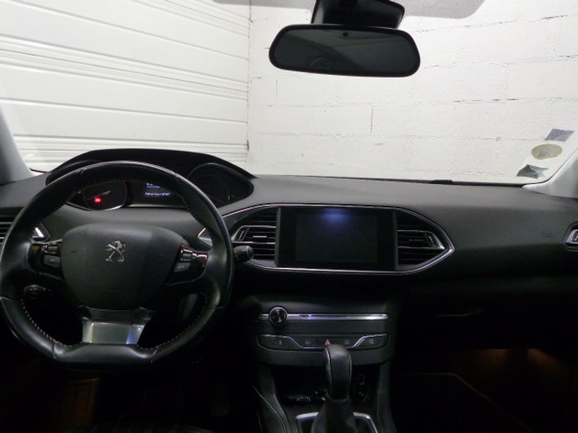 PEUGEOT 308 SW 2015 - Photo n°8