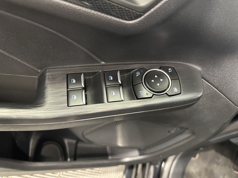 FORD KUGA 2021 - Photo n°11