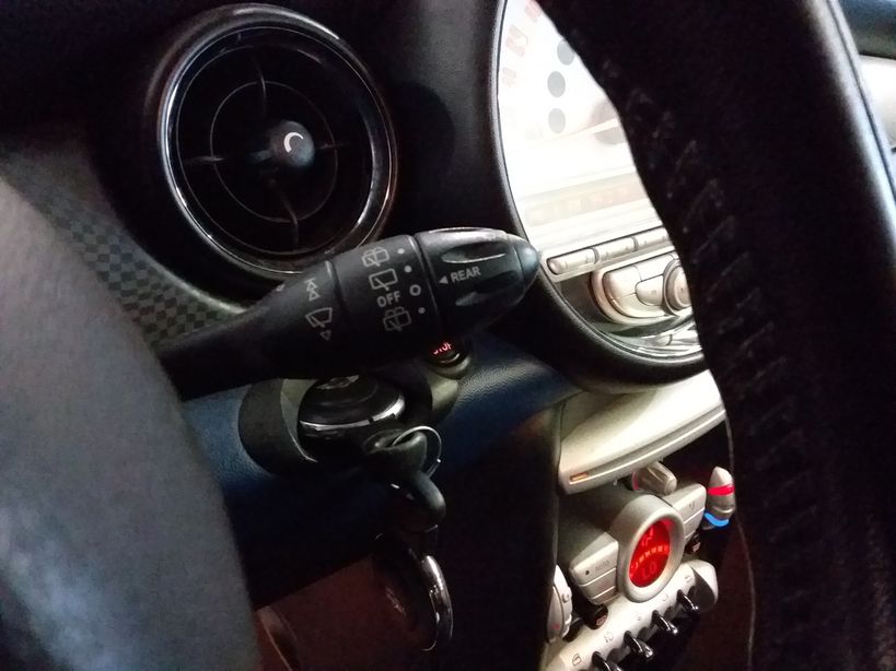 MINI HATCH R56 2010 - Photo n°21