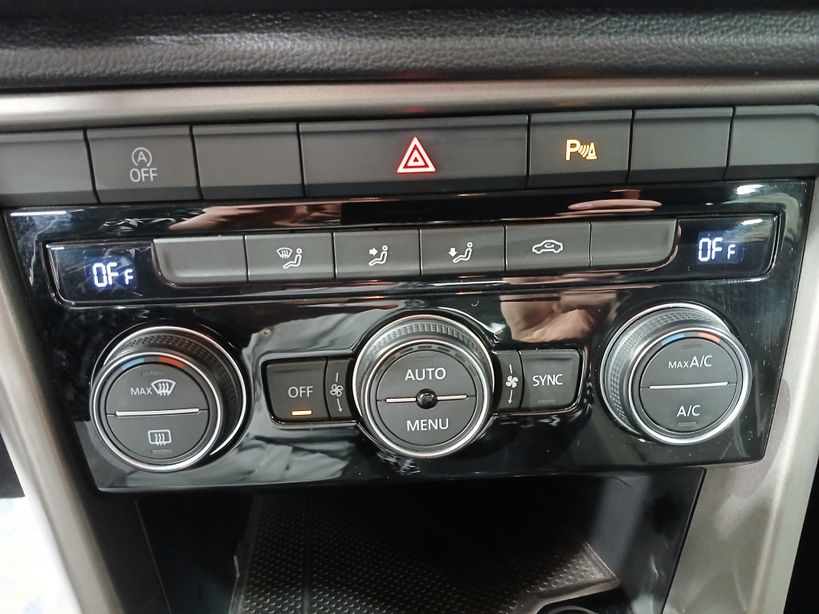 VOLKSWAGEN T ROC BUSINESS 2021 - Photo n°15