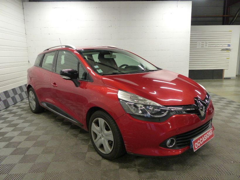 RENAULT CLIO IV ESTATE 2013 - Photo n°3