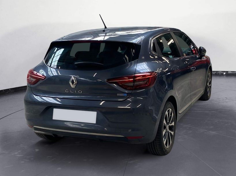 RENAULT CLIO V 2022 - Photo n°4