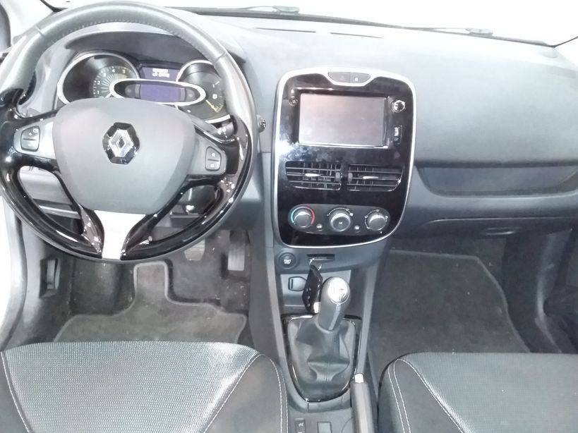 RENAULT CLIO IV BUSINESS 2015 - Photo n°6