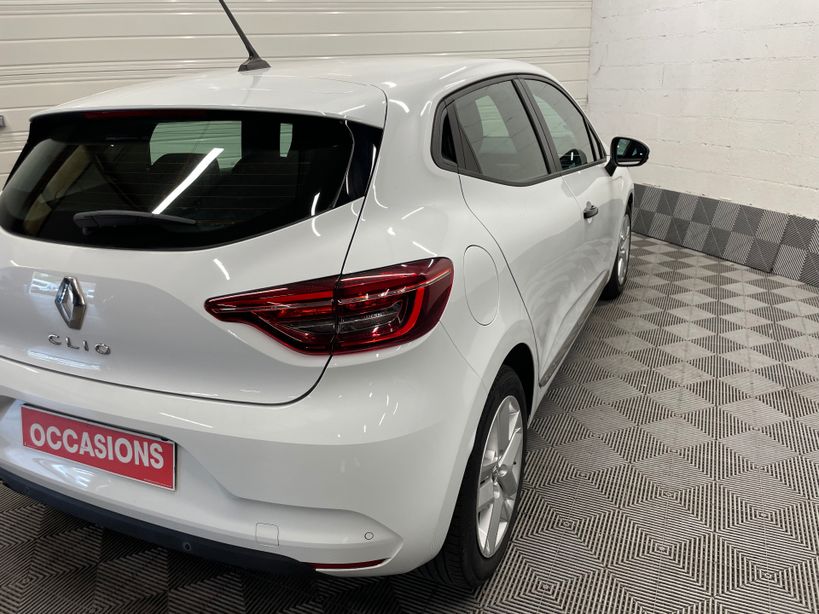 RENAULT CLIO V 2021 - Photo n°31