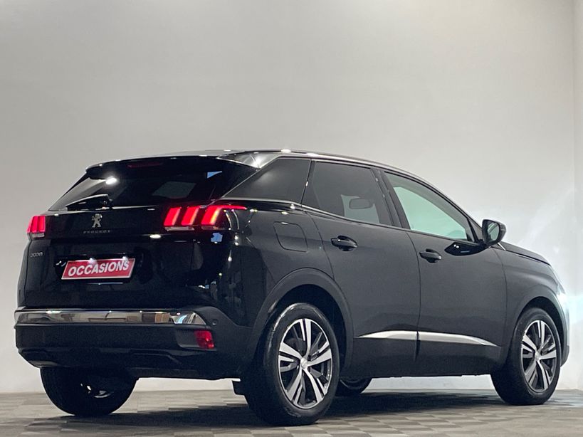 PEUGEOT 3008 2023 - Photo n°3