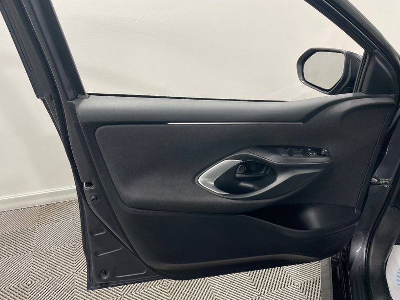 TOYOTA YARIS HYBRIDE 2025 - Photo n°32
