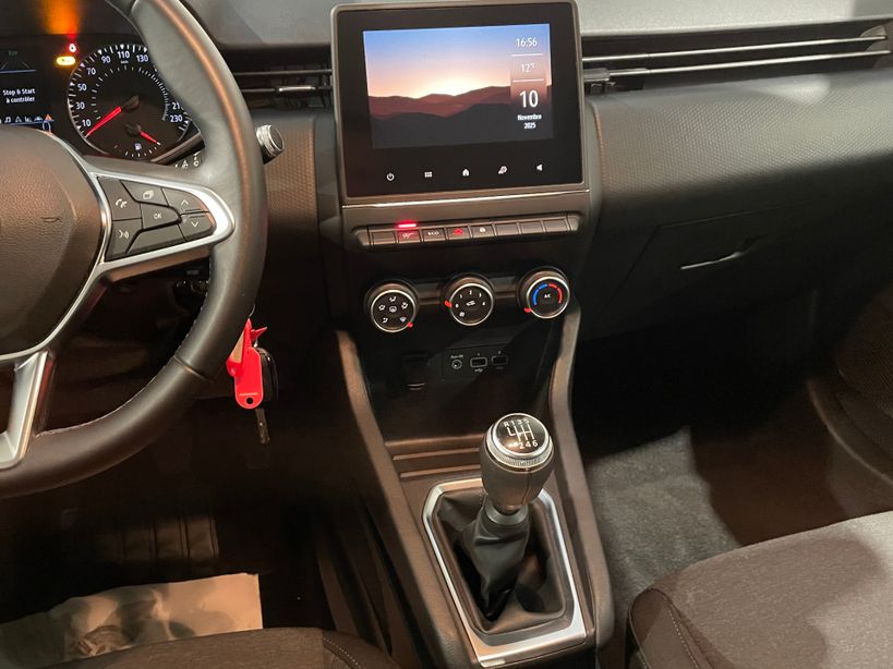 RENAULT CLIO V 2020 - Photo n°15