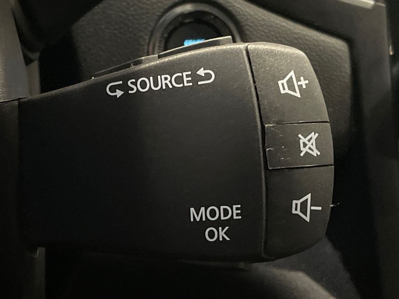 RENAULT MEGANE IV BERLINE 2023 - Photo n°31