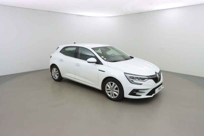 RENAULT MEGANE IV BERLINE 2021 - Photo n°2