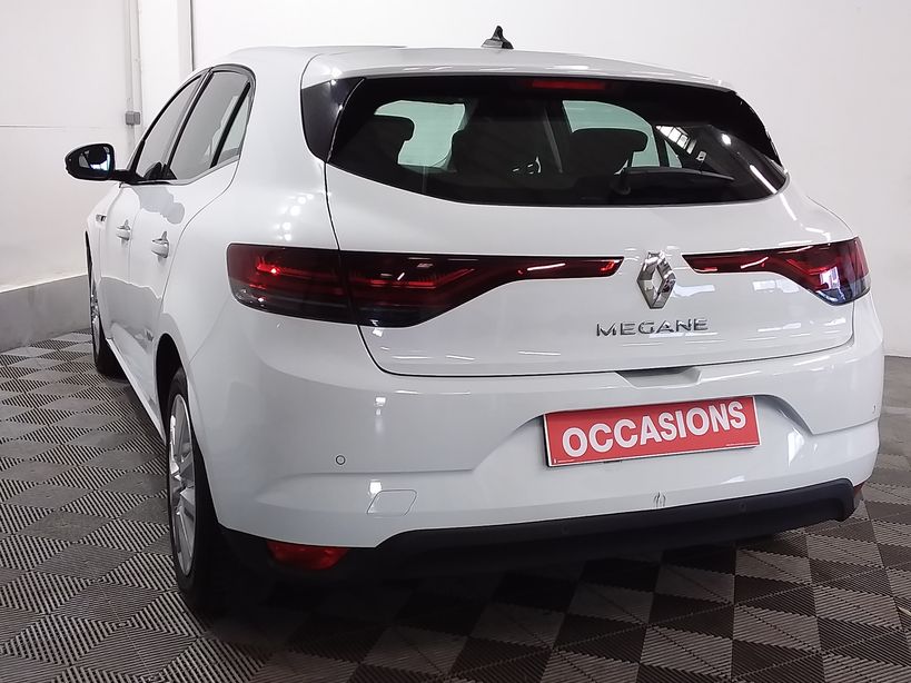 RENAULT MEGANE IV BERLINE 2021 - Photo n°6