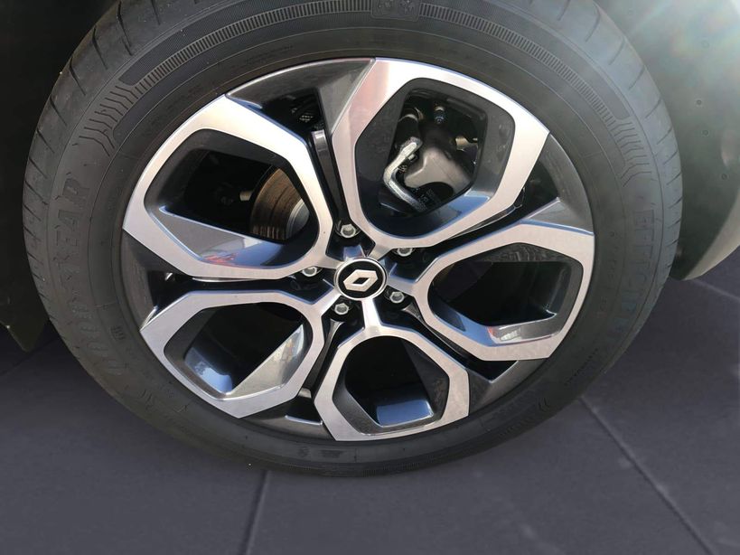 RENAULT CAPTUR 2023 - Photo n°9