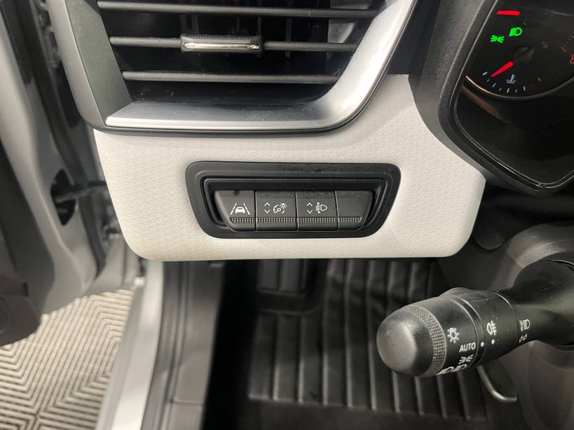 RENAULT CLIO V 2023 - Photo n°15