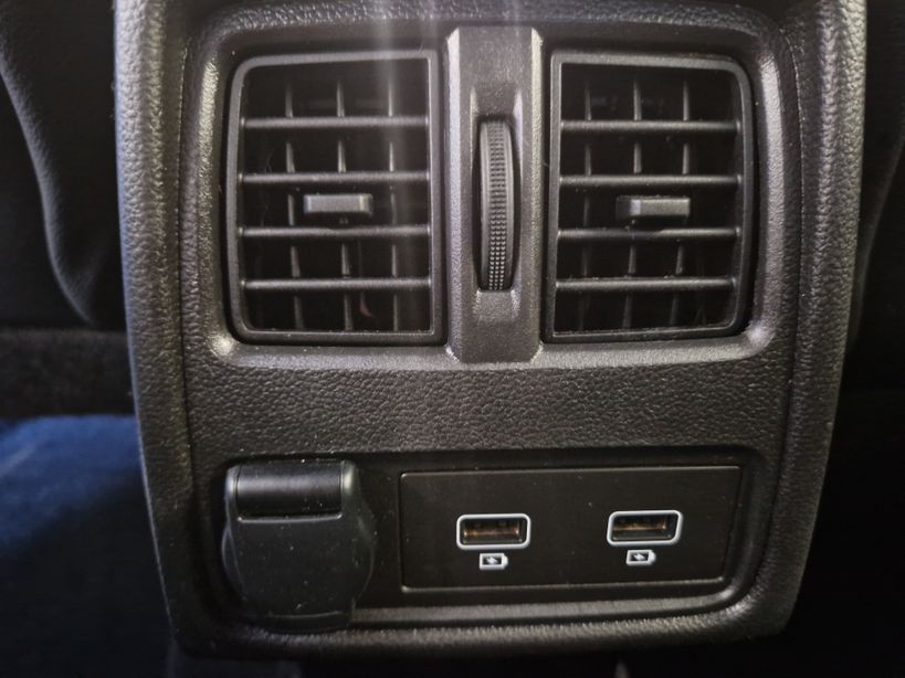 RENAULT CAPTUR 2023 - Photo n°19