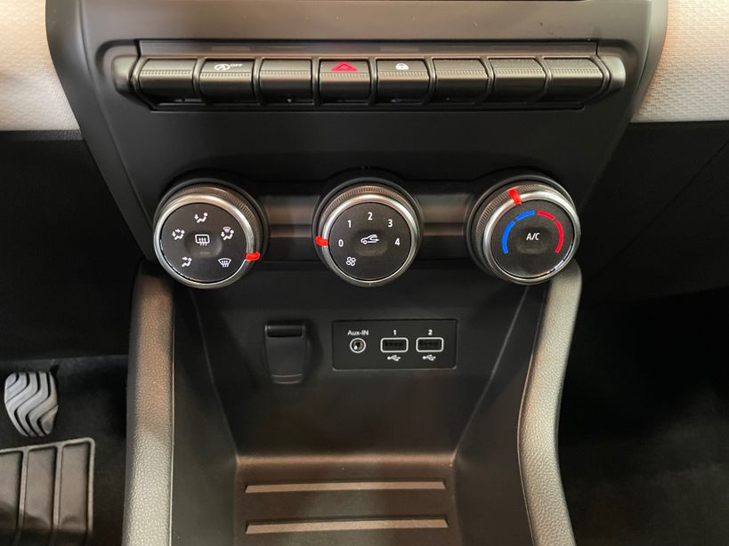 RENAULT CLIO V 2023 - Photo n°23