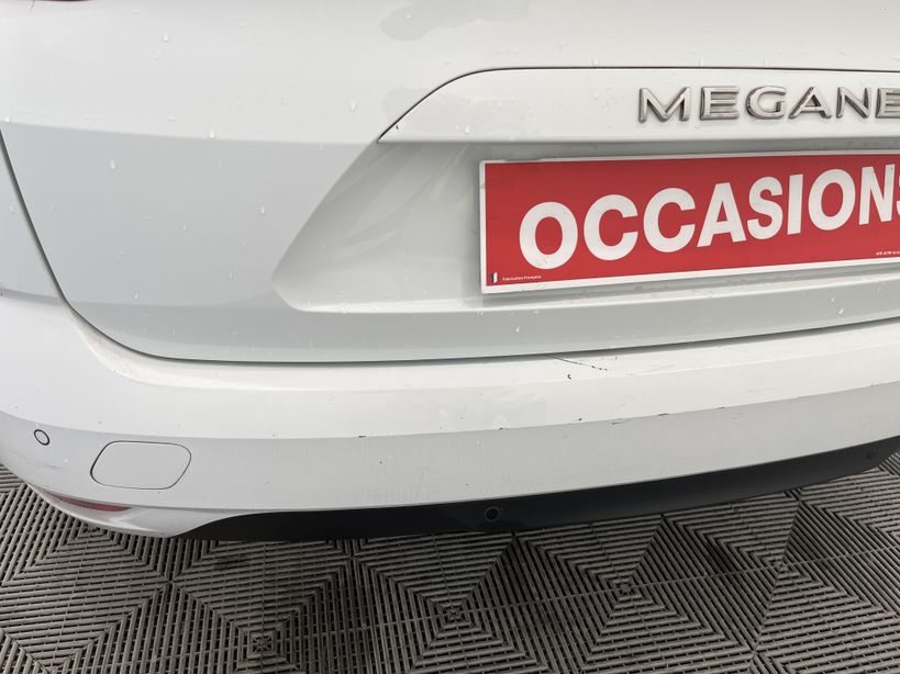 RENAULT MEGANE IV ESTATE 2017 - Photo n°21