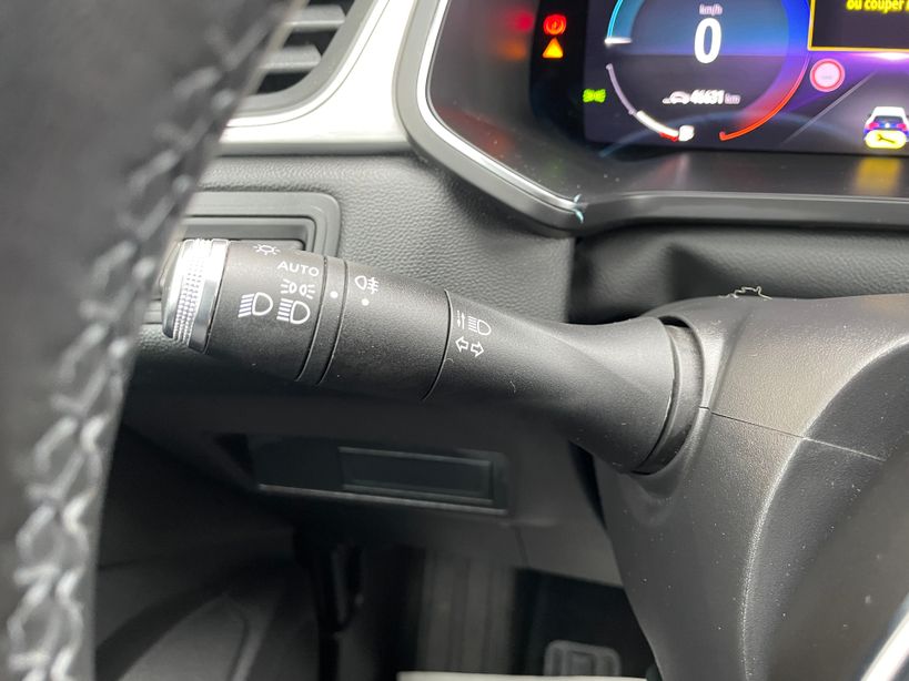 RENAULT CAPTUR 2021 - Photo n°34