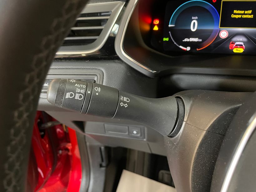 RENAULT CAPTUR 2022 - Photo n°37