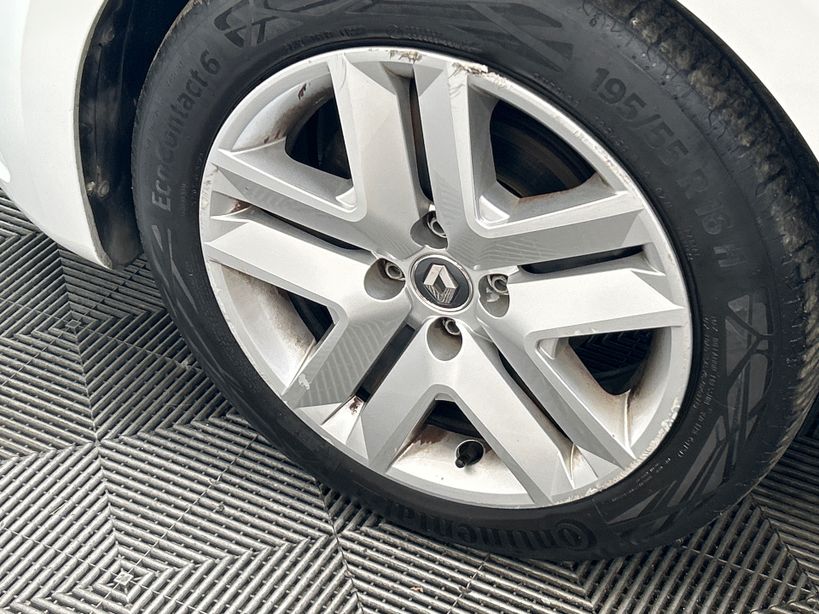 RENAULT CLIO V 2020 - Photo n°7