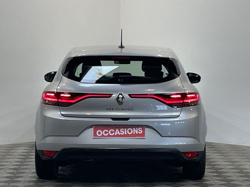 RENAULT MEGANE IV BERLINE 2022 - Photo n°6