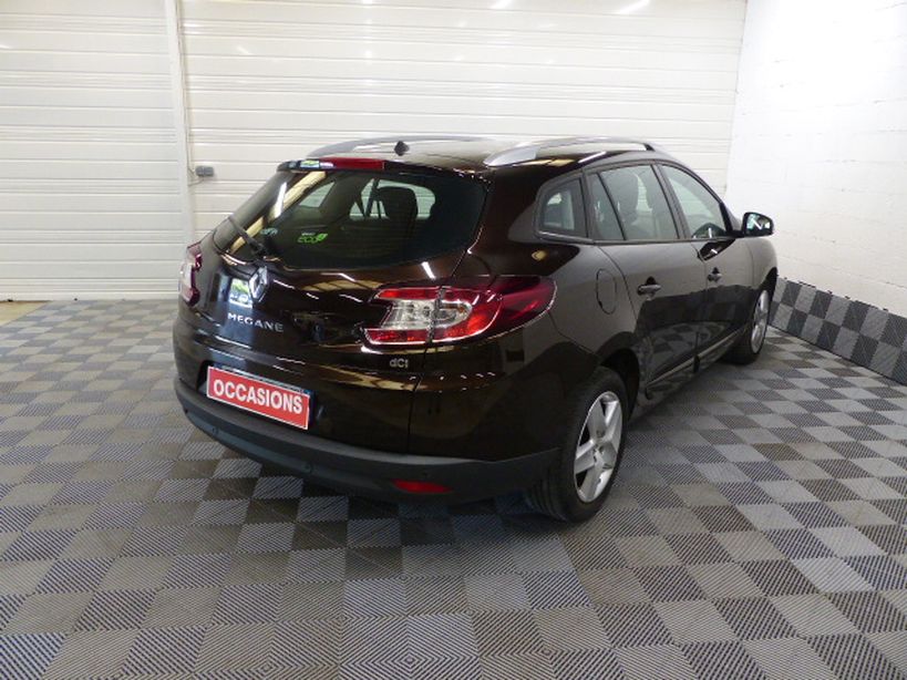 RENAULT MEGANE III ESTATE BUSINESS 2015 - Photo n°4