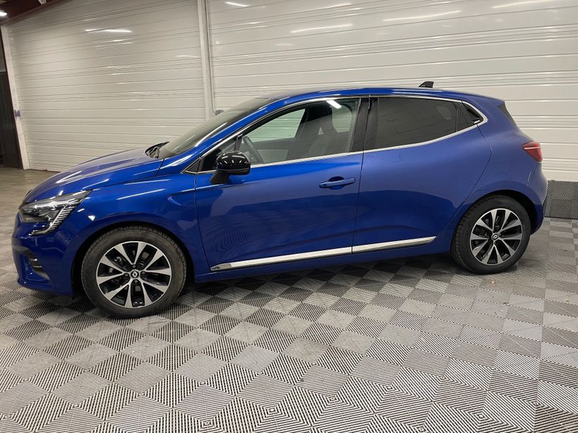 RENAULT CLIO V 2023 - Photo n°4