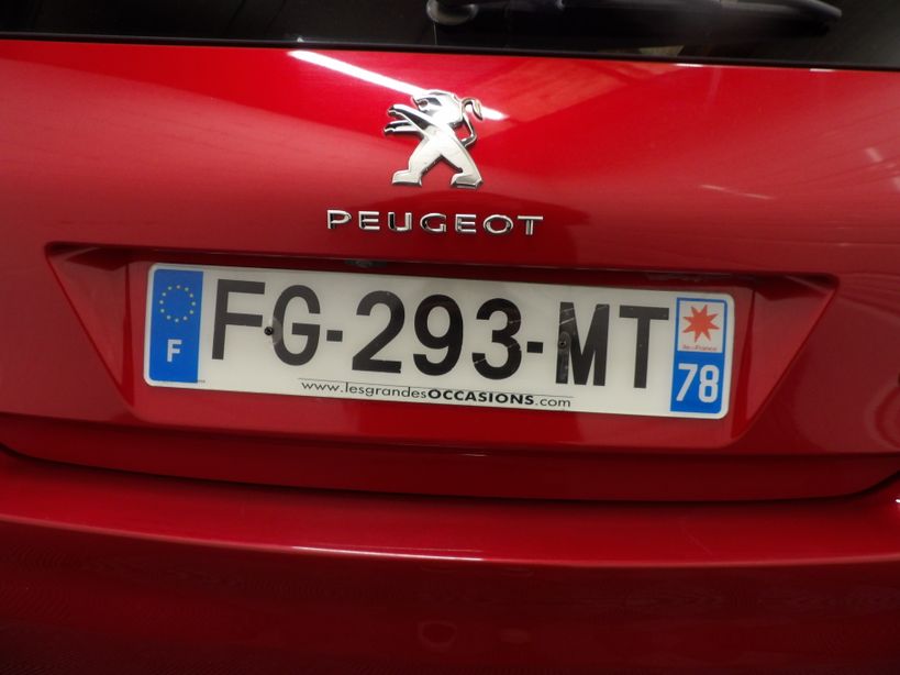 PEUGEOT 308 2019 - Photo n°1