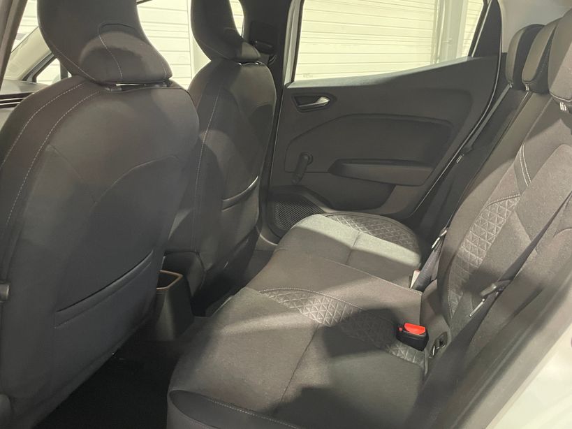 RENAULT CLIO V 2020 - Photo n°12