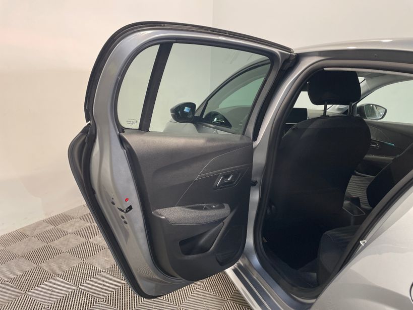 PEUGEOT 208 2023 - Photo n°35