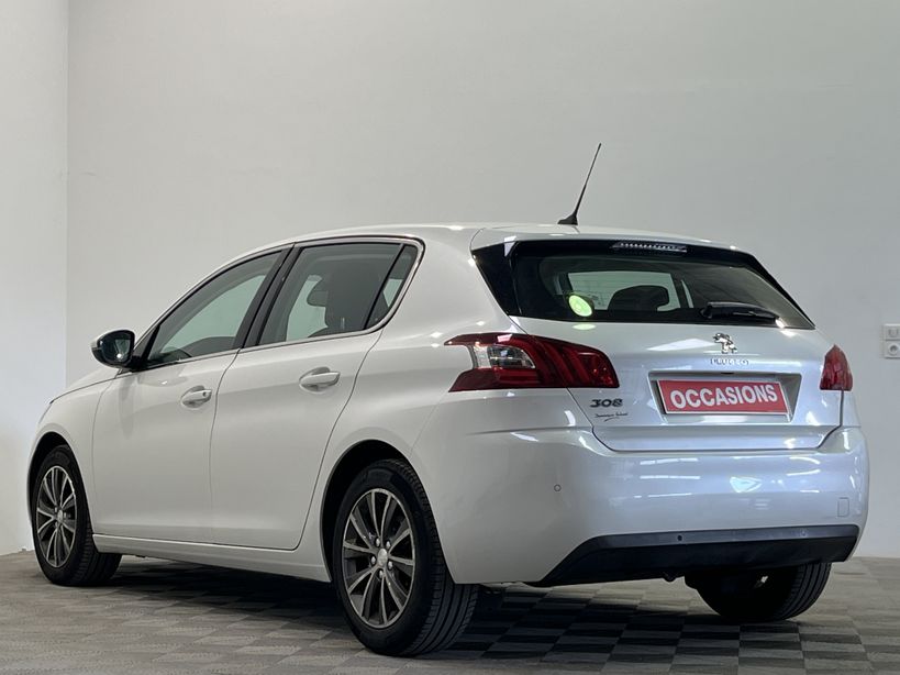 PEUGEOT 308 2015 - Photo n°4