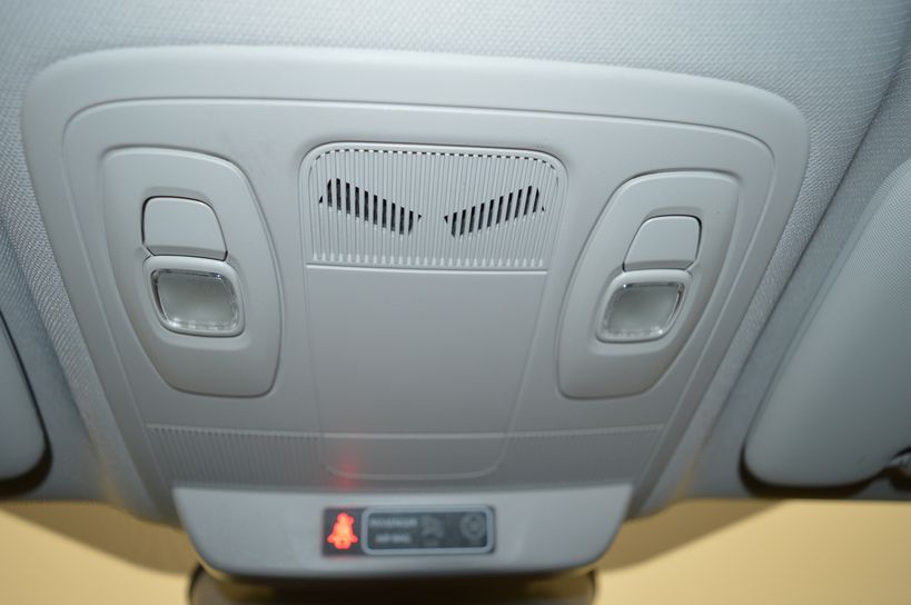 RENAULT MEGANE IV BERLINE BUSINESS 2017 - Photo n°24