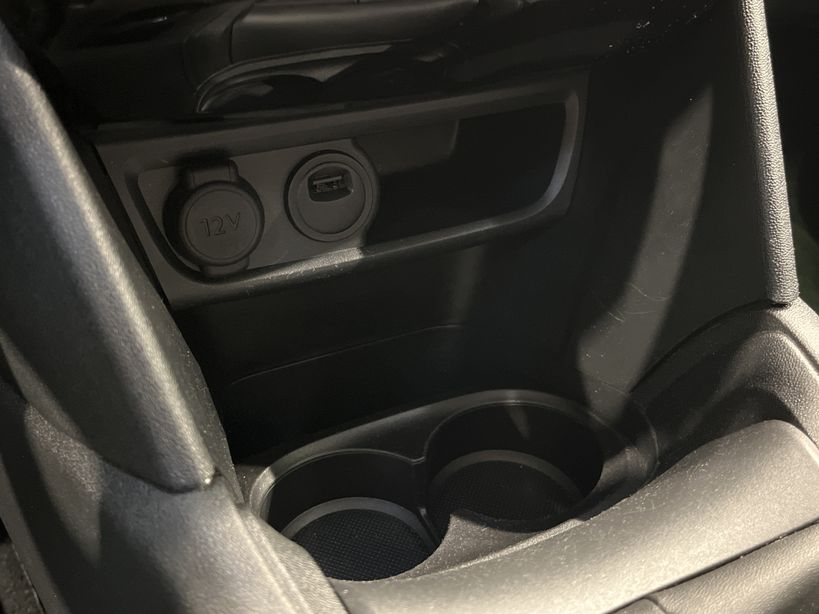 PEUGEOT 208 2019 - Photo n°17