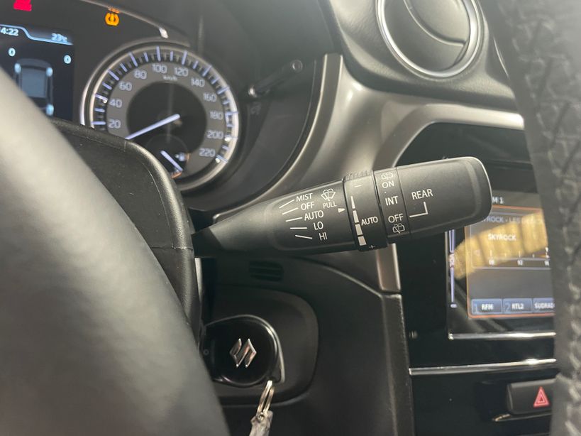 SUZUKI VITARA 2022 - Photo n°17