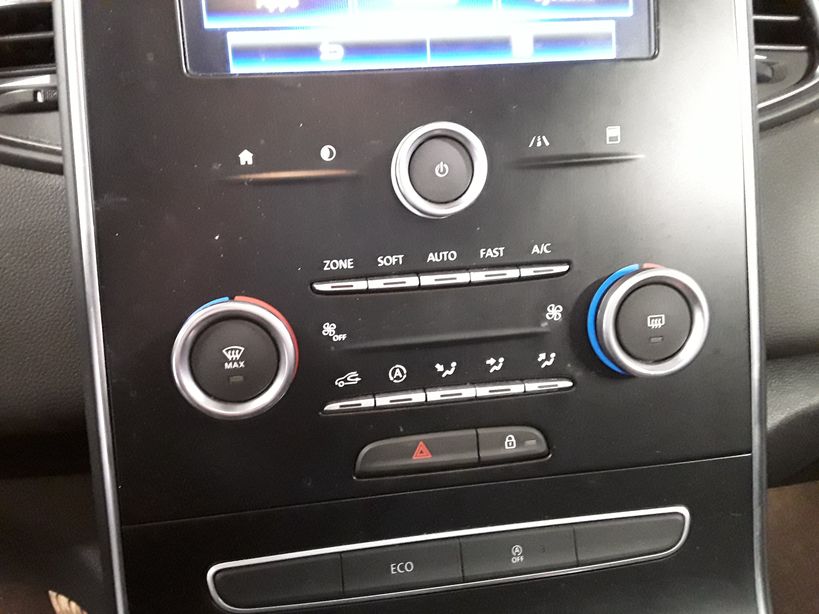 RENAULT GRAND SCENIC IV 2019 - Photo n°14
