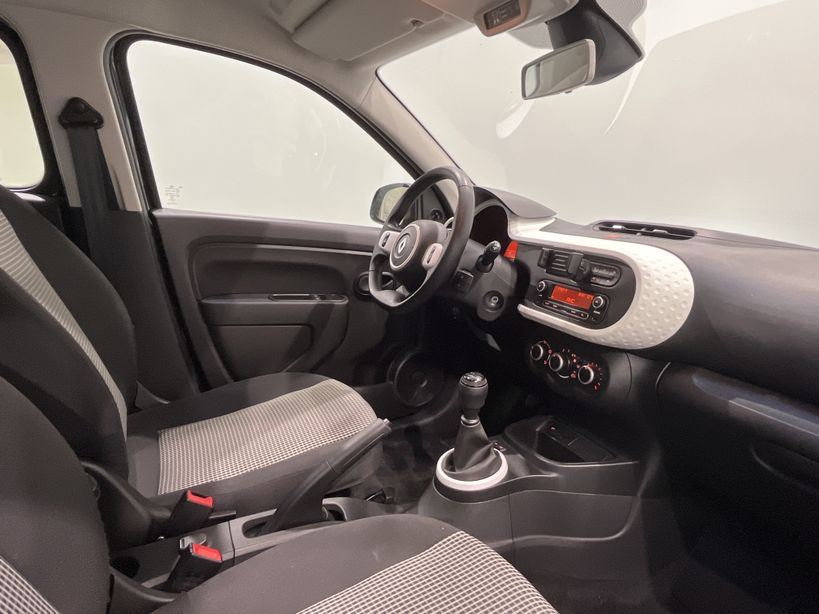 RENAULT TWINGO III 2021 - Photo n°20