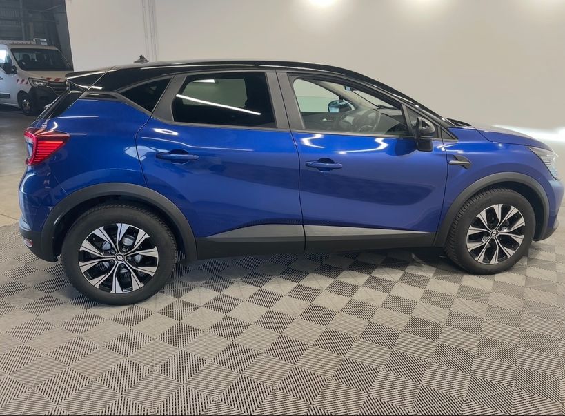 RENAULT CAPTUR 2022 - Photo n°31