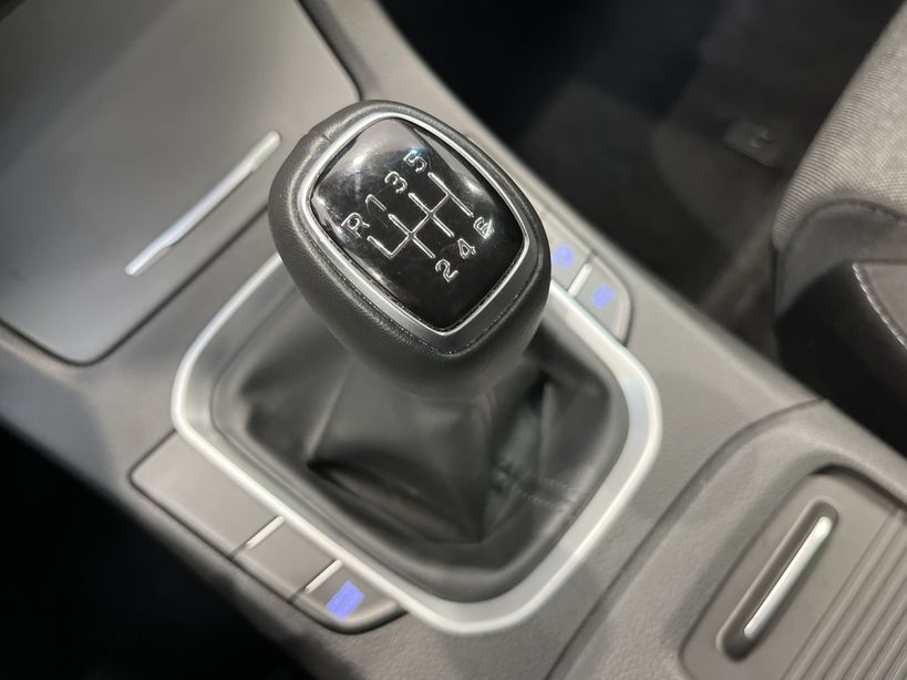 HYUNDAI i30 2022 - Photo n°18