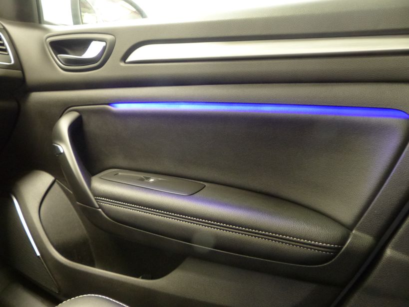 RENAULT MEGANE IV BERLINE 2021 - Photo n°22