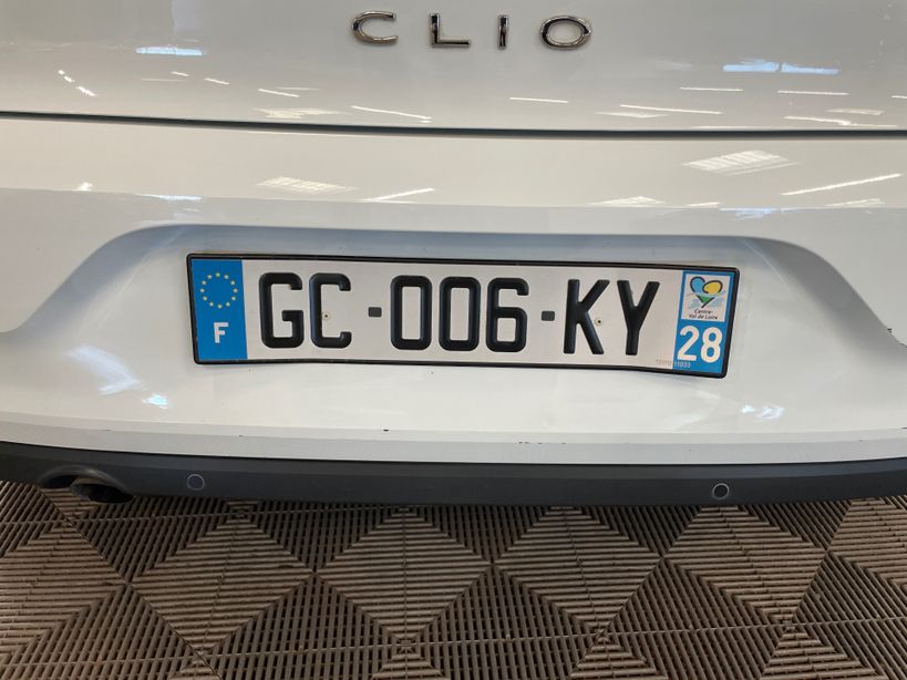 RENAULT CLIO V 2021 - Photo n°1